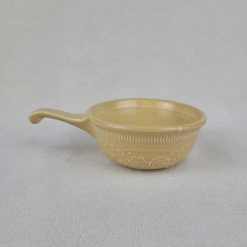 Vintage TST Taylor Smith Taylor Oven Serve Ware Yellow Stick‎ Handle Soup Bowl